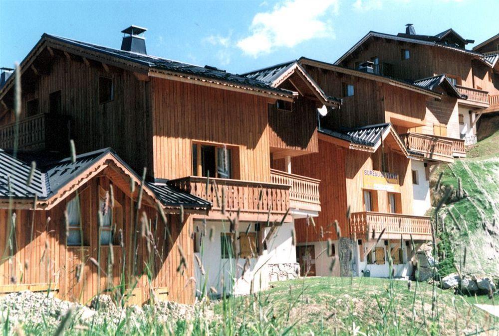 Madame Vacances Les Chalets du Praz La Plagne Extérieur photo